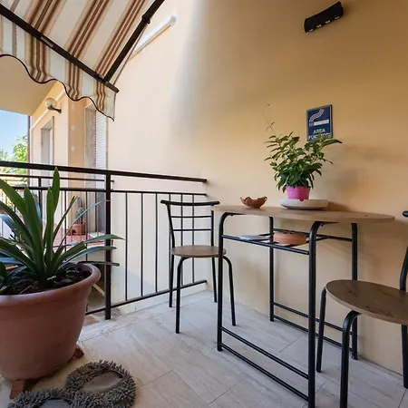 Casa Lo&ma Nyaraló